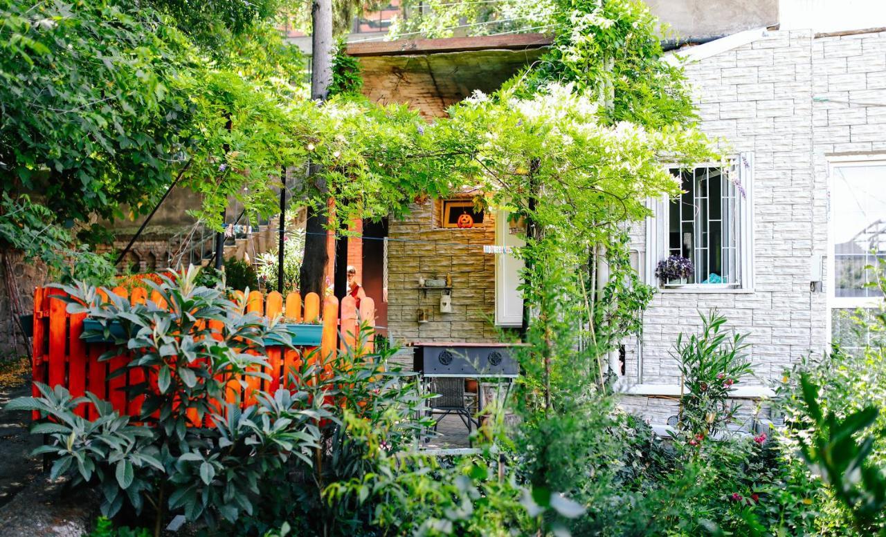 Old Vera Tbilisi Exteriör bild